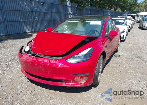 2022 Tesla Model 3 Rear-Wheel Drive from USA, damaged, VIN 5YJ3E1EA9NF347793